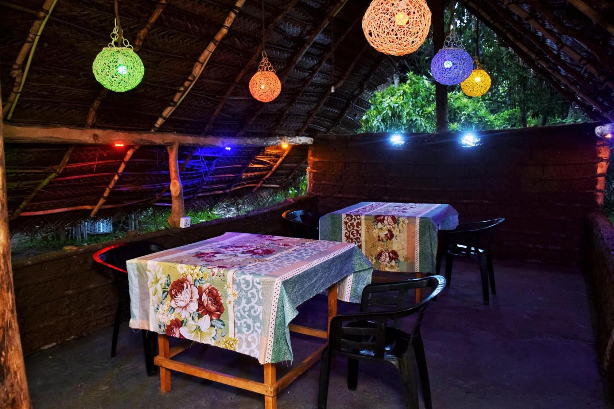 Appartamento Akash Treehouse Sigiriya Esterno foto